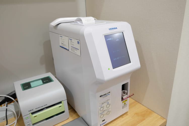 採血（WBC, CRP）自動血球計数CRP測定装置